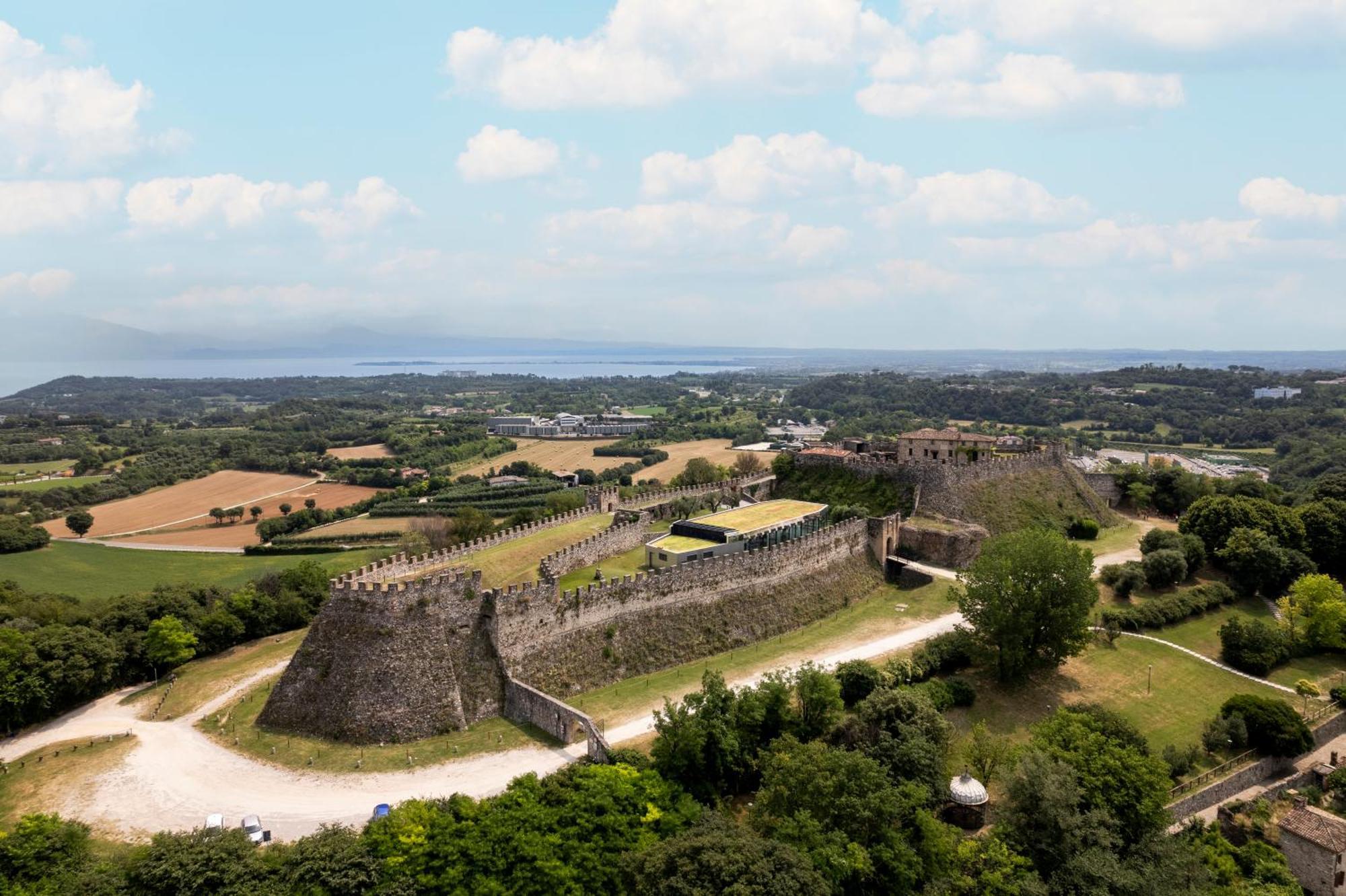 Corlo Lonato